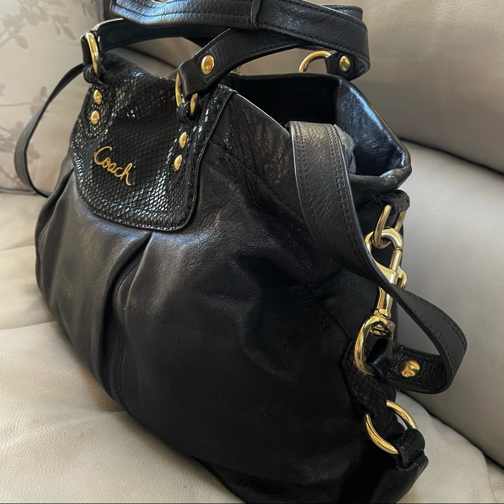 Coach Ashley F19243 Vermillion Black Leather Shoulder Bag EUC
